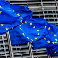 Bashkimi Evropian po e  shpërblen Qeverinë Kurti