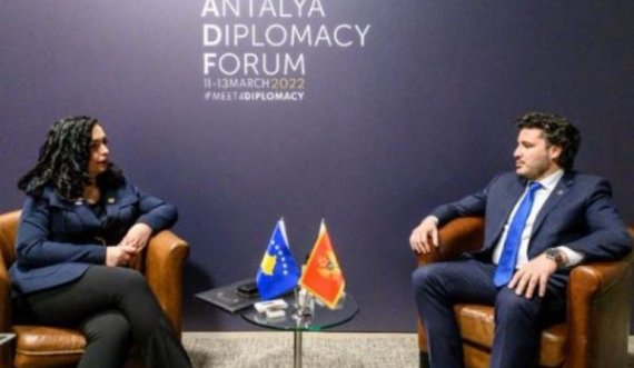  Presidentja Osmani takon Abazoviqin, tregon për çfarë biseduan 