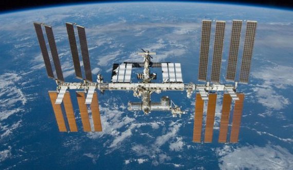  Rusia pretendon se Stacioni Ndërkombëtar i Hapësirës mund të rrëzohet në tokë ose në det shkaku i sanksioneve 
