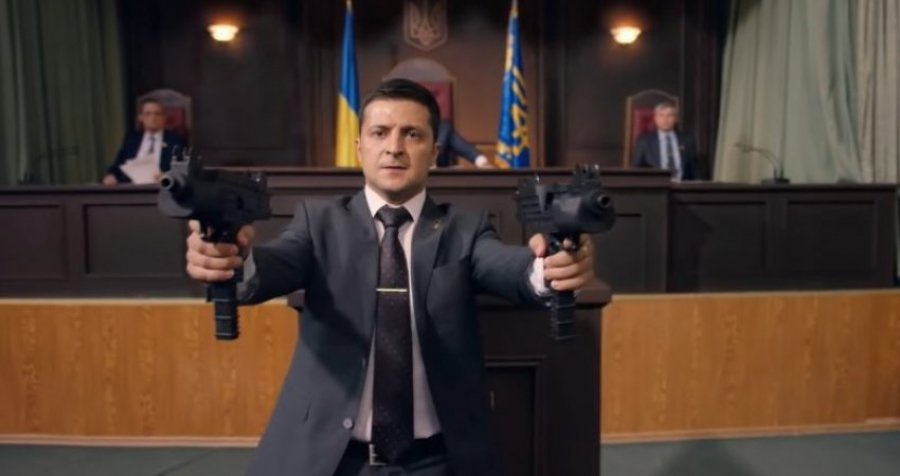 Seriali ku luajti Volodymyr Zelensky është bërë hit, vërshojnë kërkesat për të blerë të drejtat e transmetimit të tij