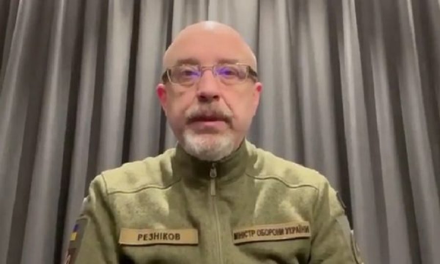 Ministri ukrainas i Mbrojtjes: Sulm terrorist nga Rusia pranë kufirit të NATO-s, mbylleni qiellin