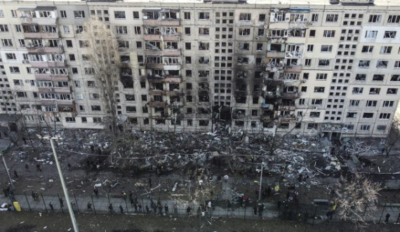 Si është shkatërruar qyteti ukrainas Mariupol