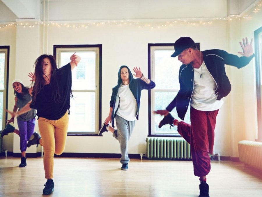 Si e ndihmon vallëzimi shëndetin tuaj mendor?