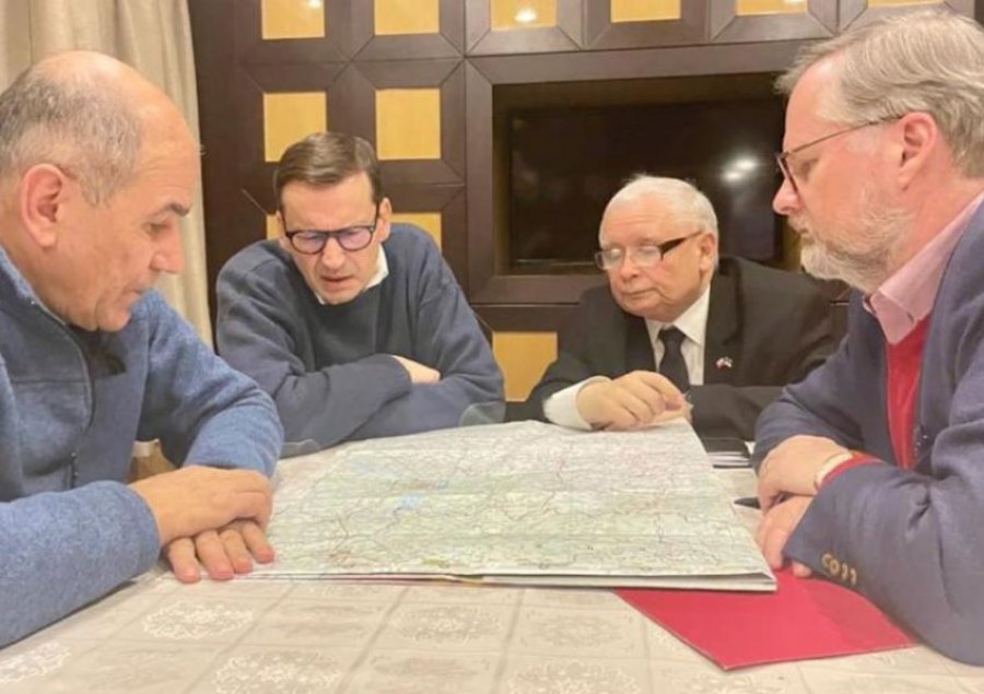 Kryeministrat e Polonisë, Sllovenisë dhe Çekisë mbërrijnë në Kiev: E ardhmja në rrezik