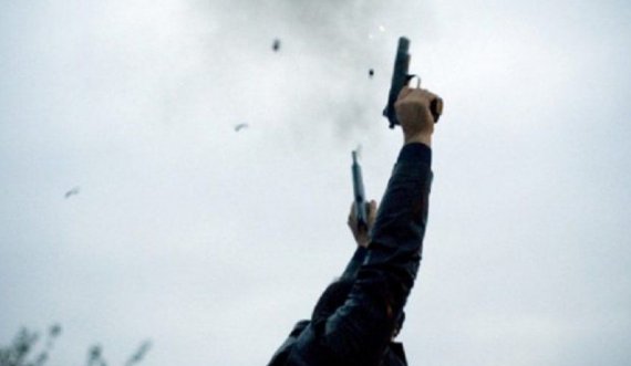 Kosovarët ‘merakli’ të mbajtjes së armëve pa leje