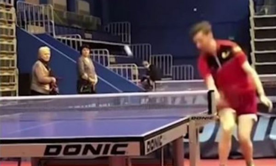 “Magji” në pingpong, ky veprim është jashtëtokësor