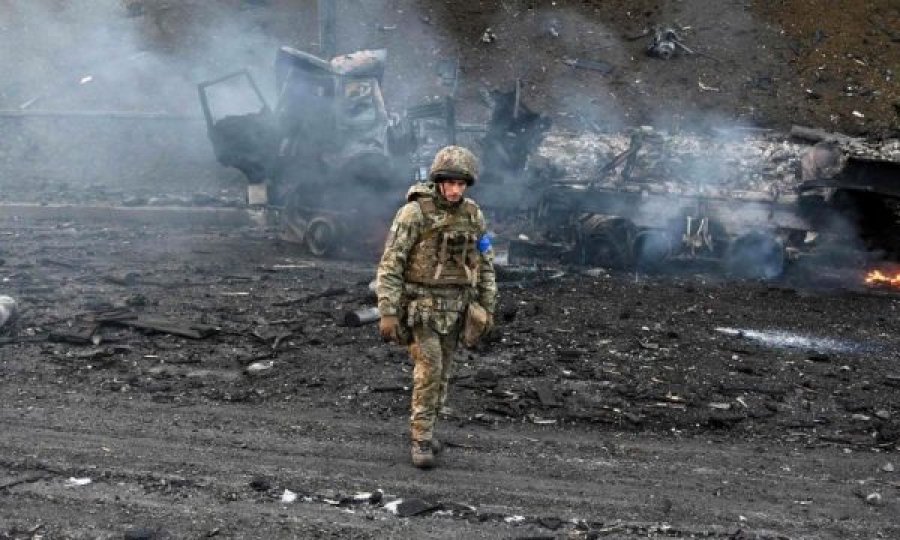 Bombardimet nuk ndalen, rusët i afrohen qendrës së Kievit