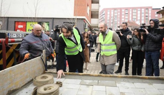 Rama ka nisur aksionin për zhvendosjen e kiosqeve