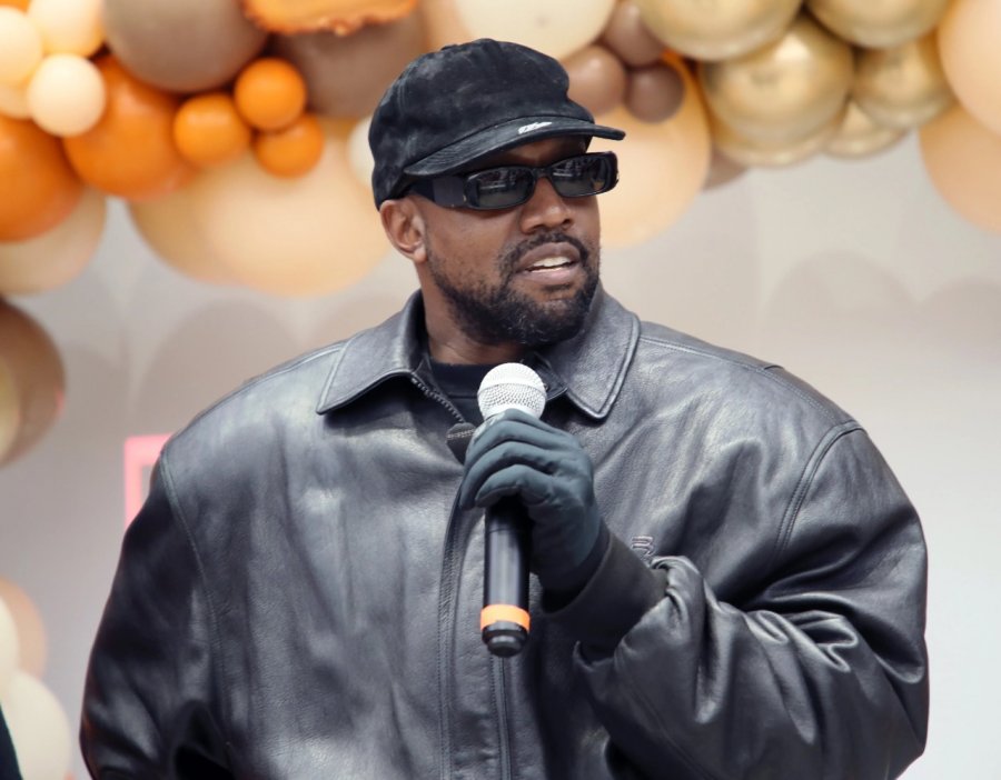 Çfarë ndodhi? Kanye West pezullohet nga “Instagram”, Universiteti i Kanadasë merr vendimin e papritur për reperin!