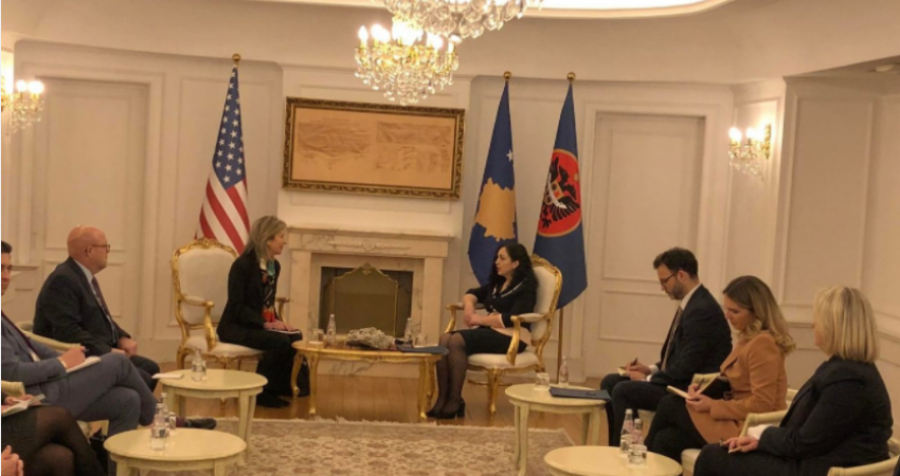 Osmani pret në takim delegacionin nga Shtëpia e Bardhë