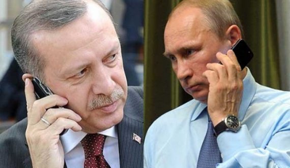 Erdogan zhvillon një bisedë telefonike me Putinin