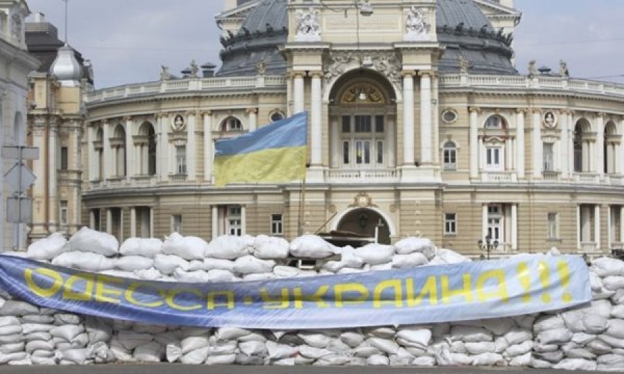 Odessa, perla e Detit të Zi, është gati për luftë