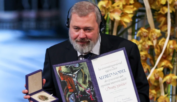 Gazetari rus vendos në ankand Çmimin e tij Nobel