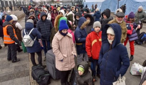 Mbi 3.5 milionë ukrainas e kanë lëshuar vendin shkaku i luftës