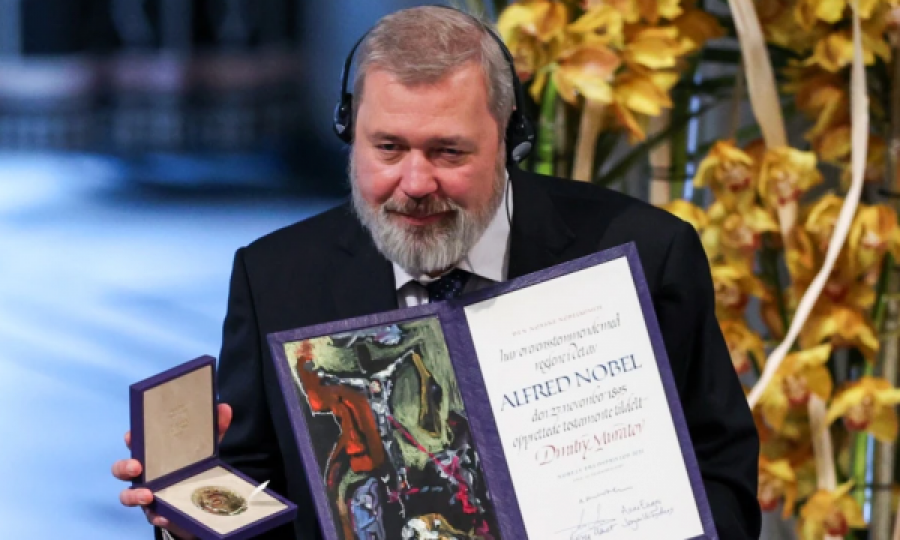 Gazetari rus vendos në ankand Çmimin e tij Nobel