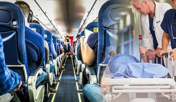 Stjuardesa zbuloi se çfarë ndodh nëse dikush vdes gjatë fluturimit