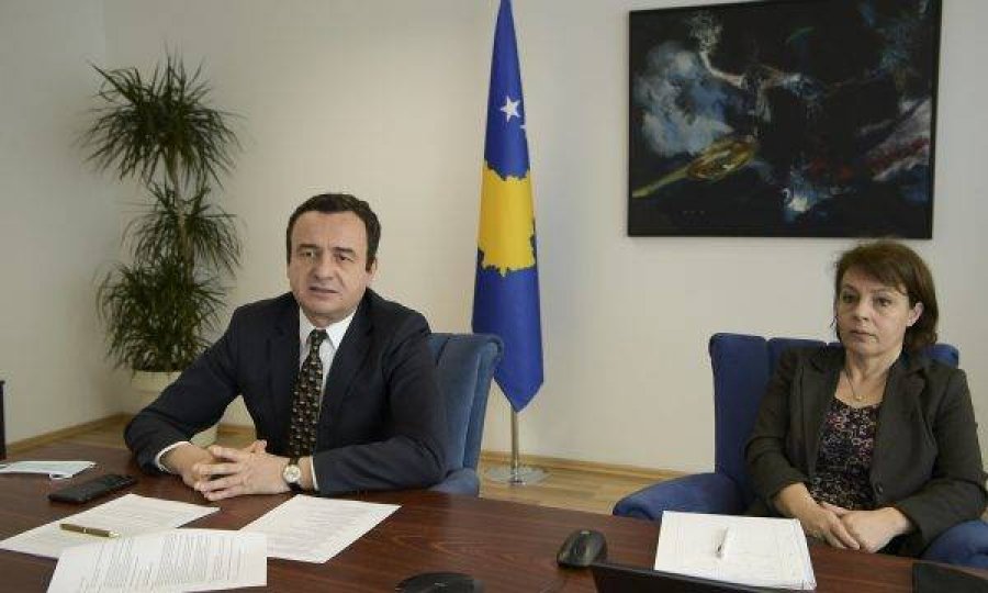 Kurti: Janë dy arsye që po sulmohet egër Donika Gërvalla