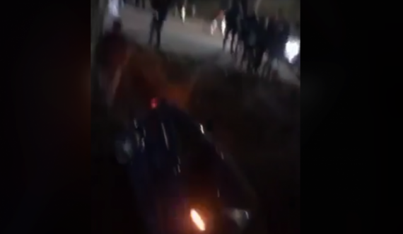 Aksident në Pejë treni goditet nga vetura