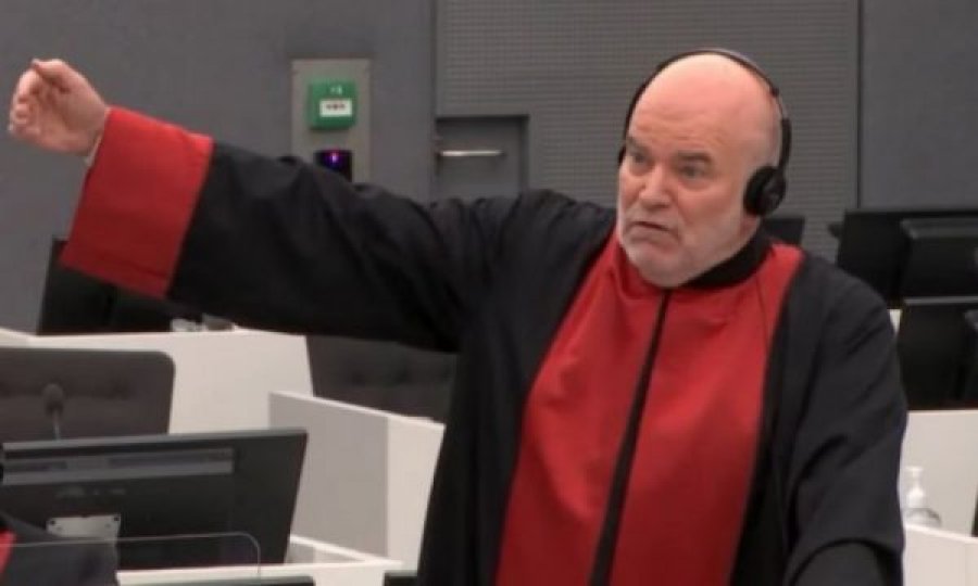 Kehoe: Prokuroria nuk e ka idenë se cilët dëshmitarë do t’i thërras në tre muajt e parë të gjykimit