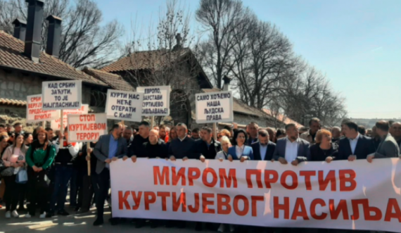 Lista Serbe tha se serbët pezullojnë punën, por Komuna e Mitrovicës Veriore e demanton