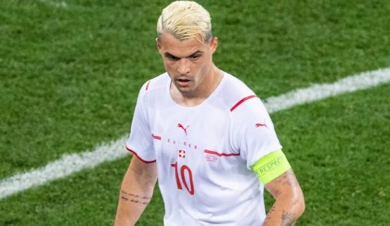 Xhaka mund të mos udhëtojë në SHBA me Arsenalin, pasi ai nuk është i vaksinuar