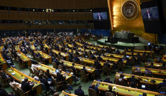 Asambleja e Përgjithshme e OKB-së miraton një rezolutë të re për luftën në Ukrainë