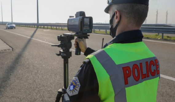 Policia del me radarë në autostradë, kjo ishte shpejtësia me e madhe që regjistroi