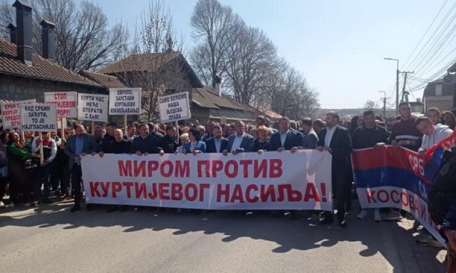 Protesta në Graçanicë, Radio KIM: Po mblidhen ata që marrin paga nga Serbia