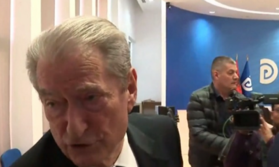 Berisha mbërrin në selinë e PD