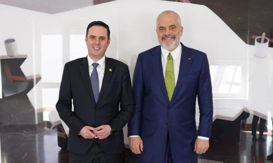 Edi Rama njofton për takimin me “kryetarin reformator” të LDK-së