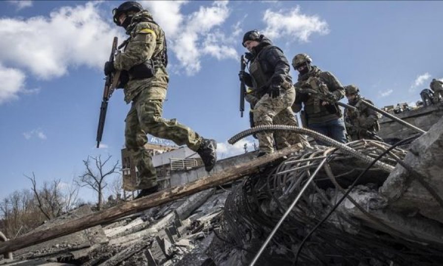 Rusia: Perëndimi po gabon në furnizimin e Ukrainës me armë