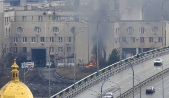 Kiev shpall orë policore deri të hënën