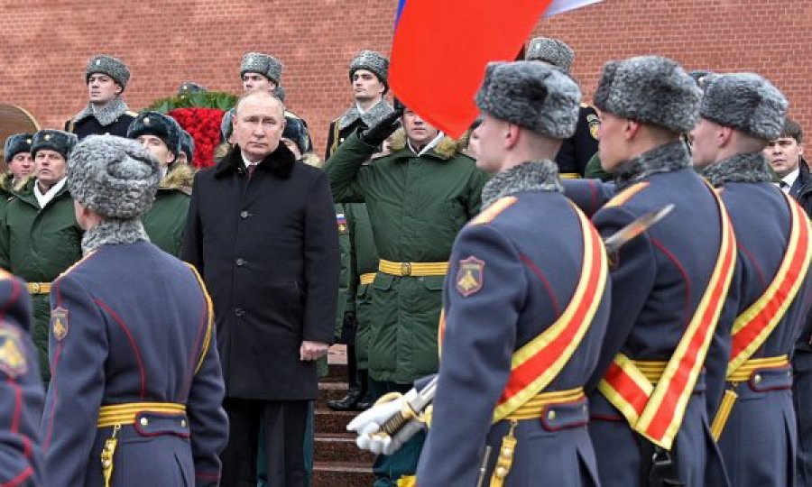 The Guardian publikon listën me emrat e 7 oficerëve të ushtrisë ruse të vrarë në Ukrainë