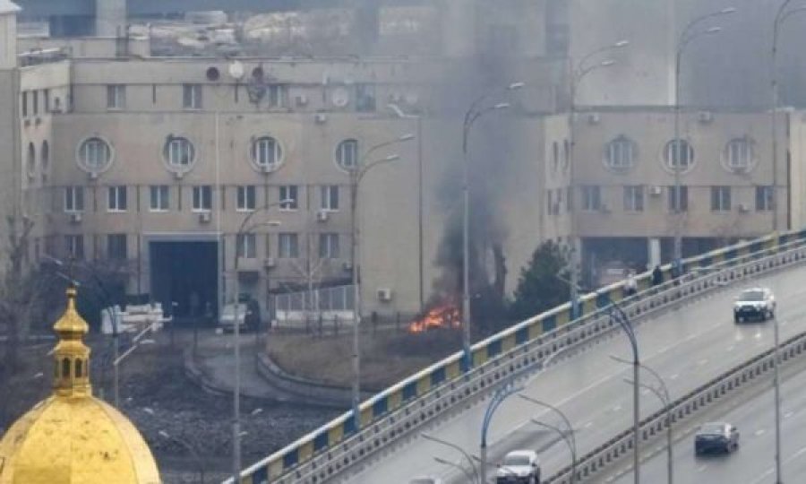 Kiev shpall orë policore deri të hënën