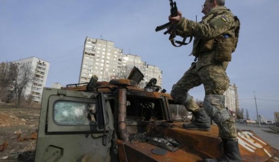 Inteligjenca britanike: Kundërsulmet e Ukrainës po i pengojnë rusët të rigrupohen