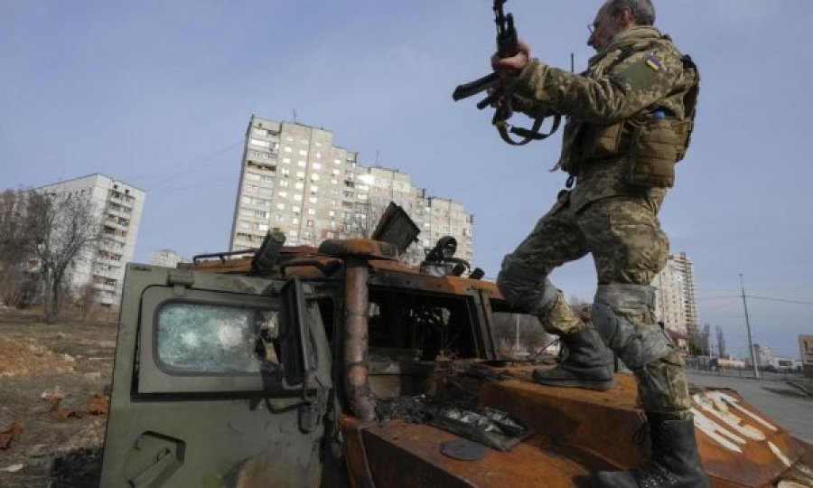 Inteligjenca britanike: Kundërsulmet e Ukrainës po i pengojnë rusët të rigrupohen