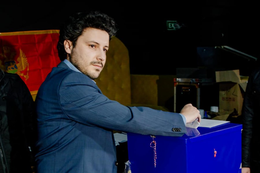 Kush janë dy shqiptarët e propozuar për ministra në Qeverinë e Abazoviqit?