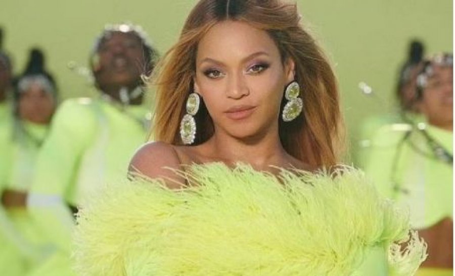Beyonce rikthehet me performancë mahnitëse në ‘Oscar’