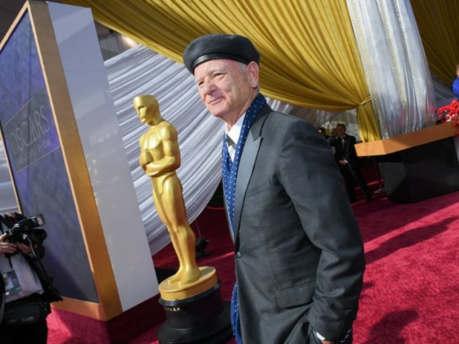 Bill Murray ‘godet’ me veshjen në çmimet “Oscar”, ja detaj i veçantë