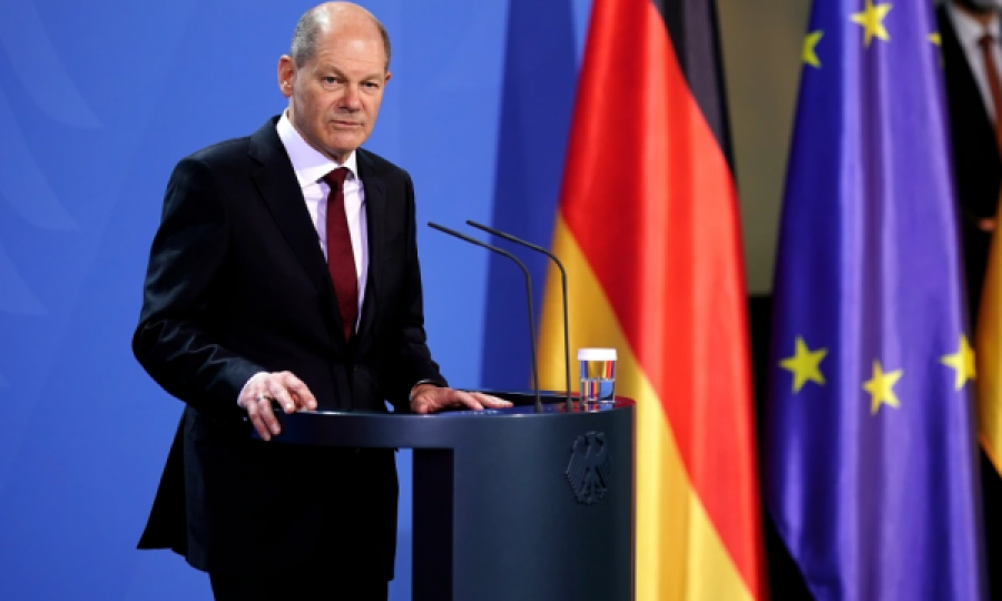 Scholz kërkon që BE-ja t’i nisë bisedimet për anëtarësim me Tiranën dhe Shkupin