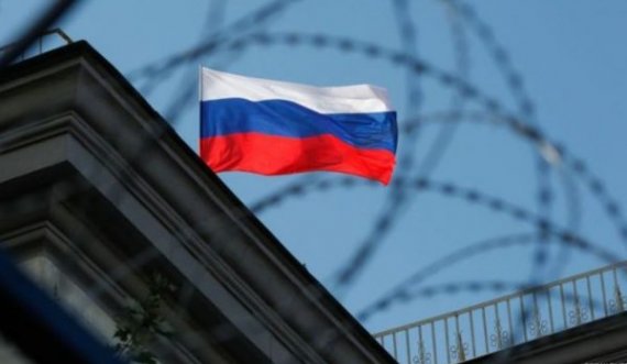 Holanda dëbon 17 agjentë të inteligjencës ruse