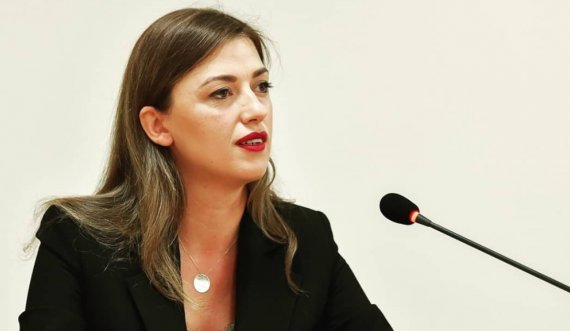 Ministrja Haxhiu në Speciale – MD i tregon me emra figurat e UÇK’së që do t’i takojë atje