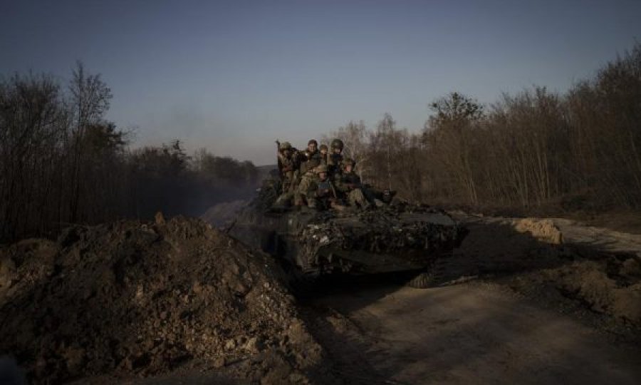 Vetëm 3 korridorë evakuimi, forcat ukrainase në kundërsulm
