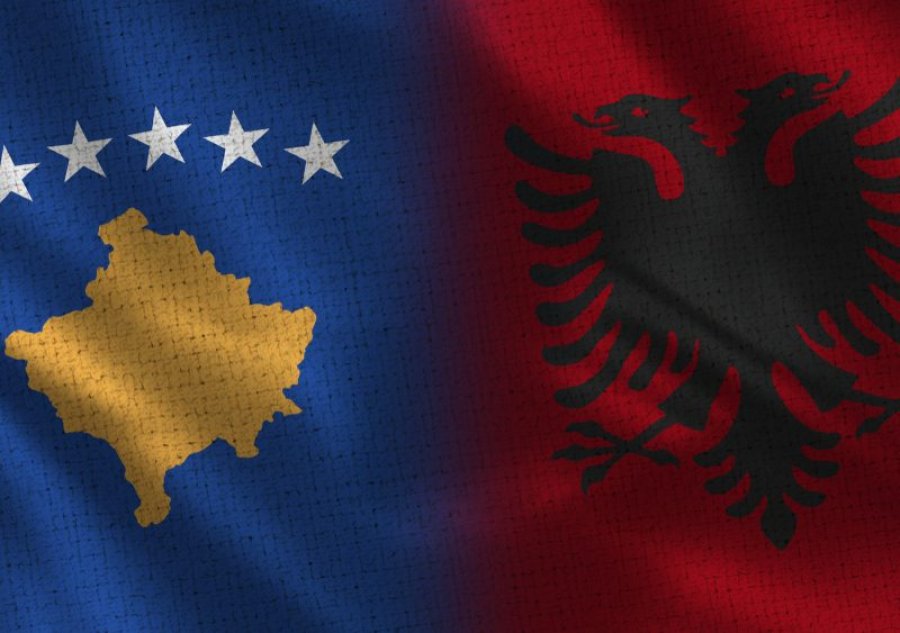 Bashkimi i Kosovës me Shqipërinë është e drejtë legjitime e të gjithë shqiptarëve!