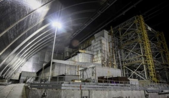 Municionet mund të shpërthejnë pranë Çernobilit, paralajmëron Ukraina