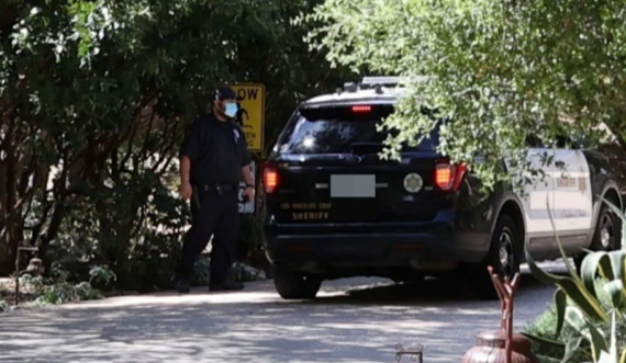 Policia e Los Angeles vizitojnë shtëpinë e Will Smith pak ditë pasi goditi me shuplakë Chris Rock 