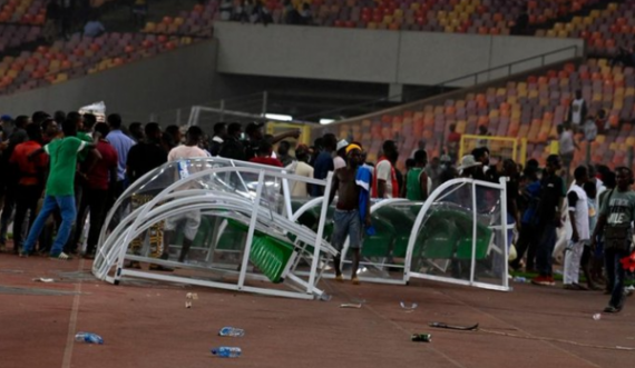 Trazirat në ndeshjen Nigeri-Ganë, vdes mjeku i FIFA-s
