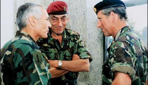 Lufta e Tretë Botërore në Kosovë? Përgjigjja më interesante që ka dhënë Clark deri tash