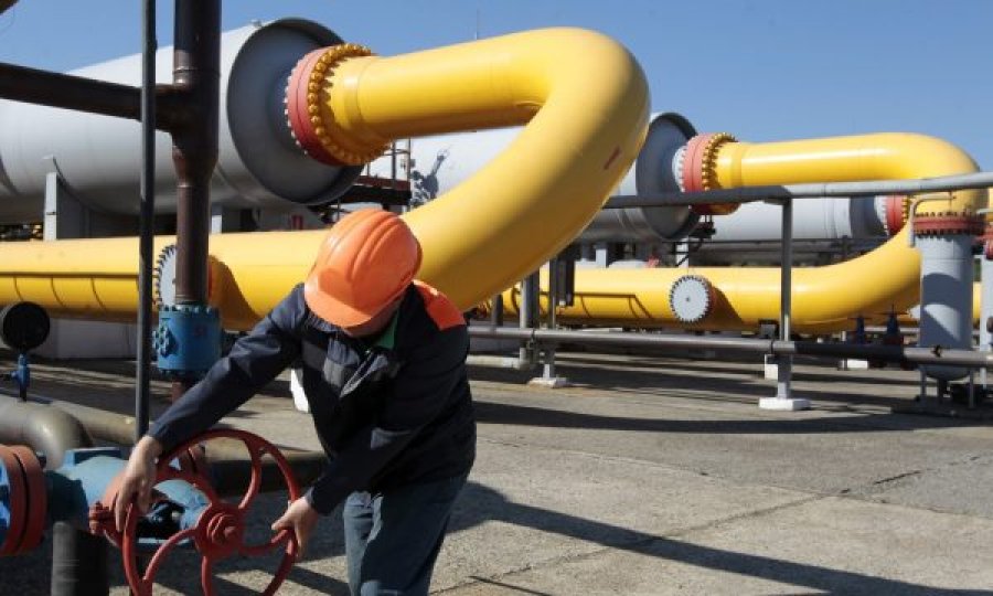 Rusia nuk do të kërkojë kalim të menjëhershëm të pagesës së gazit me rubla
