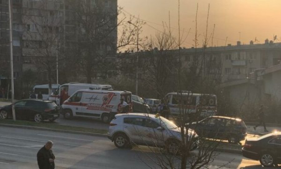 Policia jep detaje për aksidentin në Prishtinë ku katër vajza u goditën me veturë
